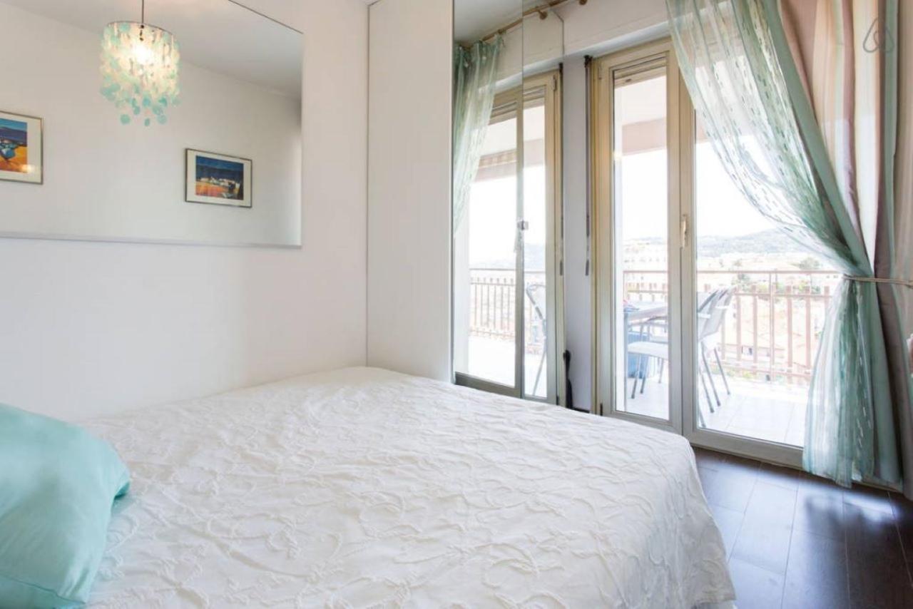 Appartement F3 Vue Mer Et Croisette Кан Екстериор снимка