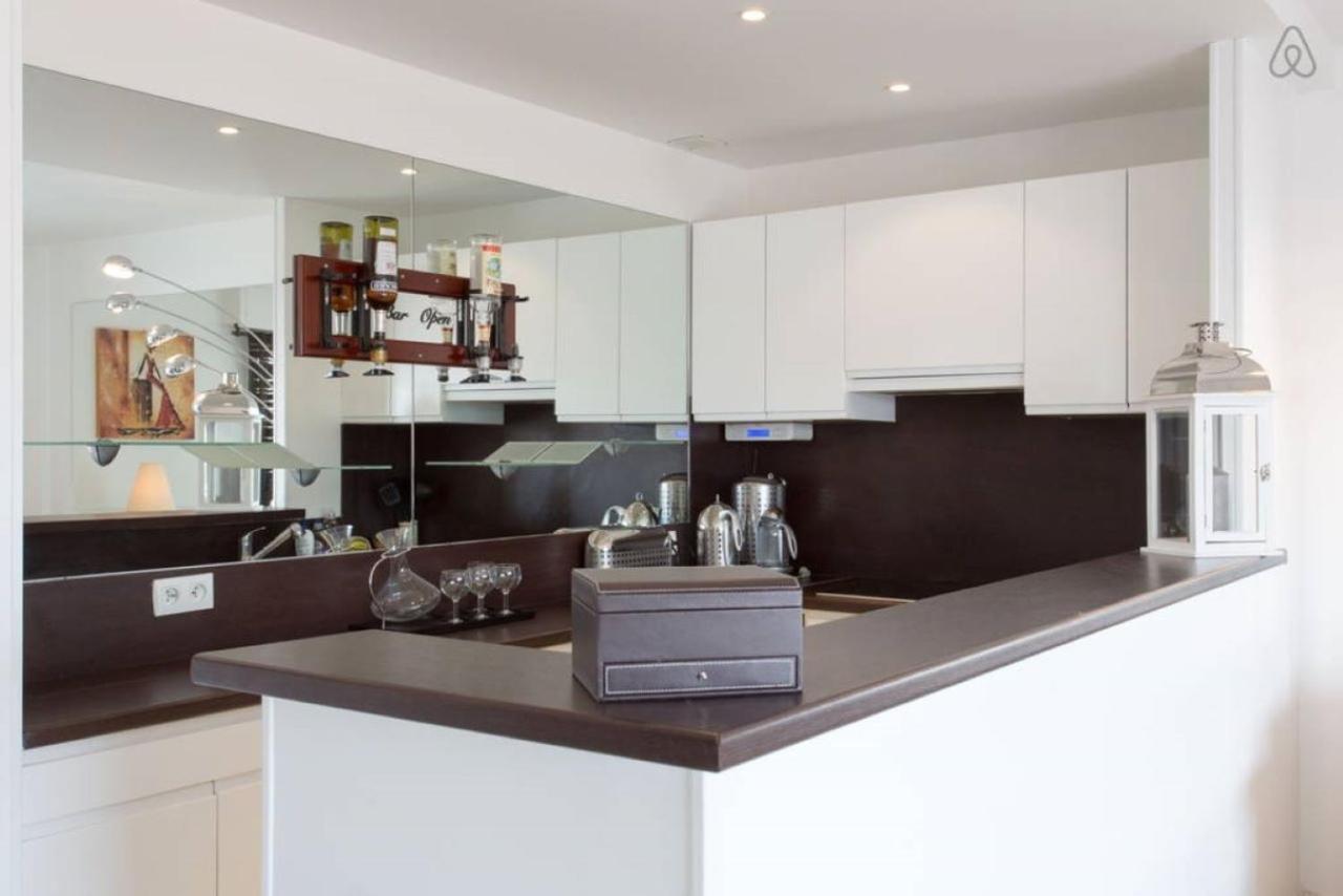 Appartement F3 Vue Mer Et Croisette Кан Екстериор снимка